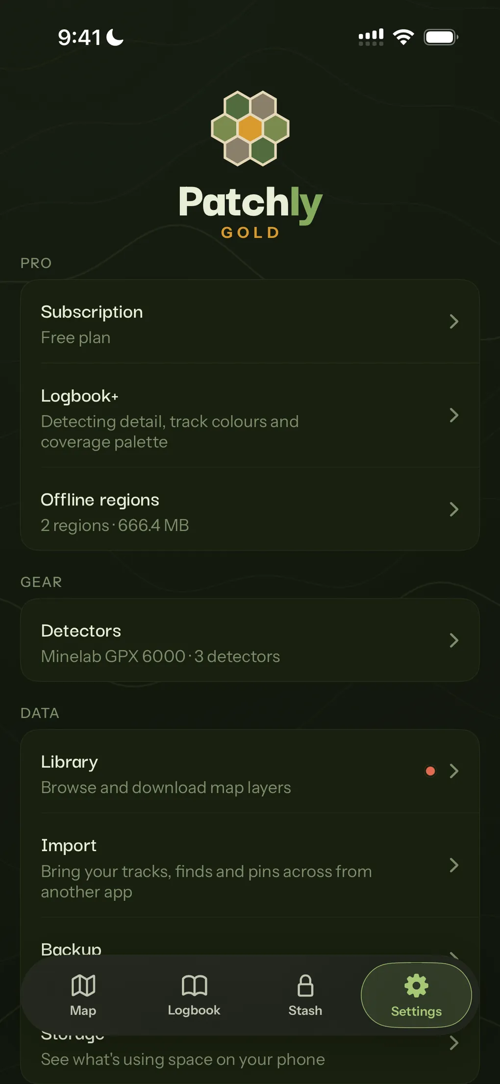 The same Settings screen in the dark theme.